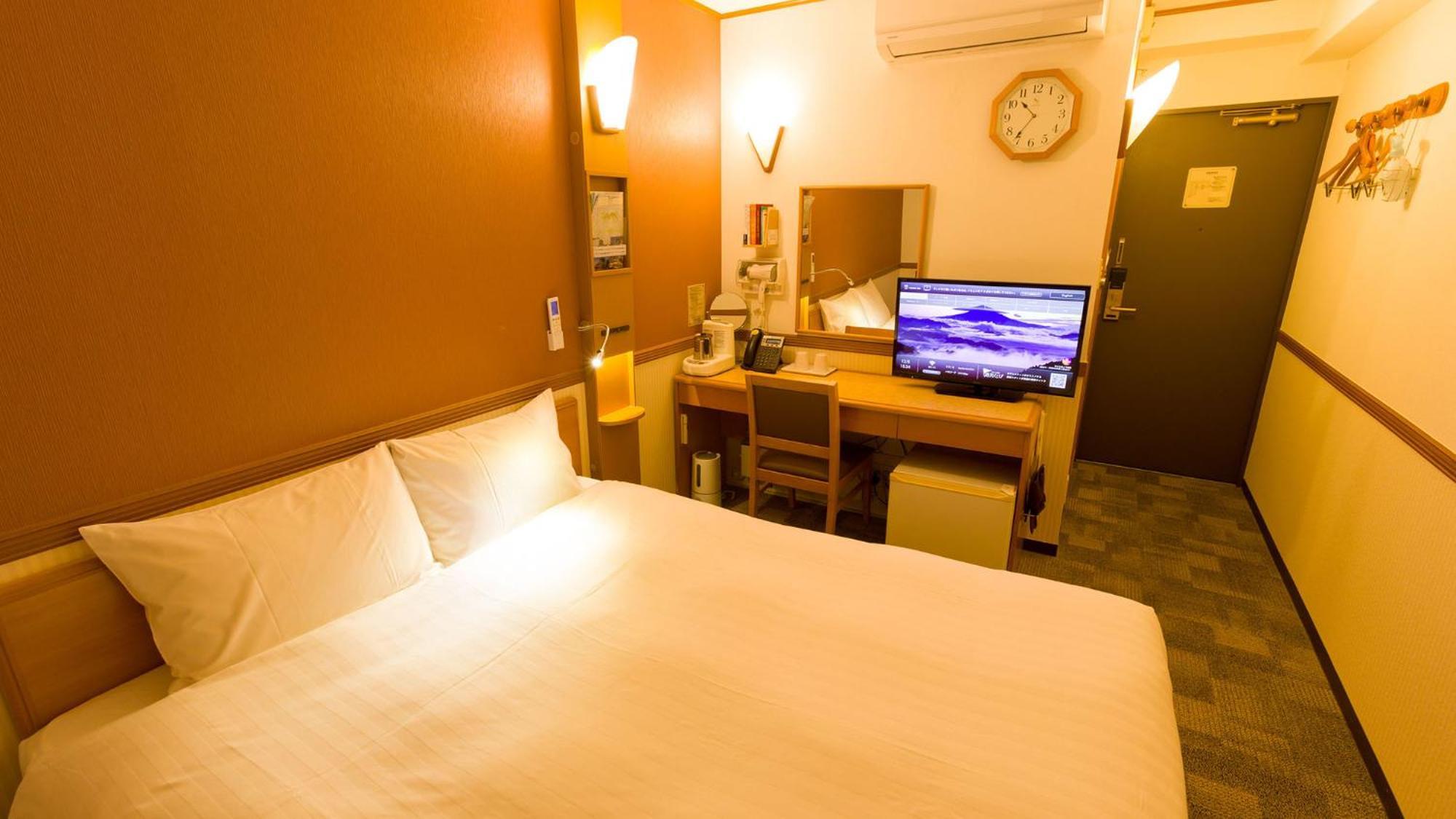 Toyoko Inn Kanazawa-Eki Higashi-Guchi Quarto foto