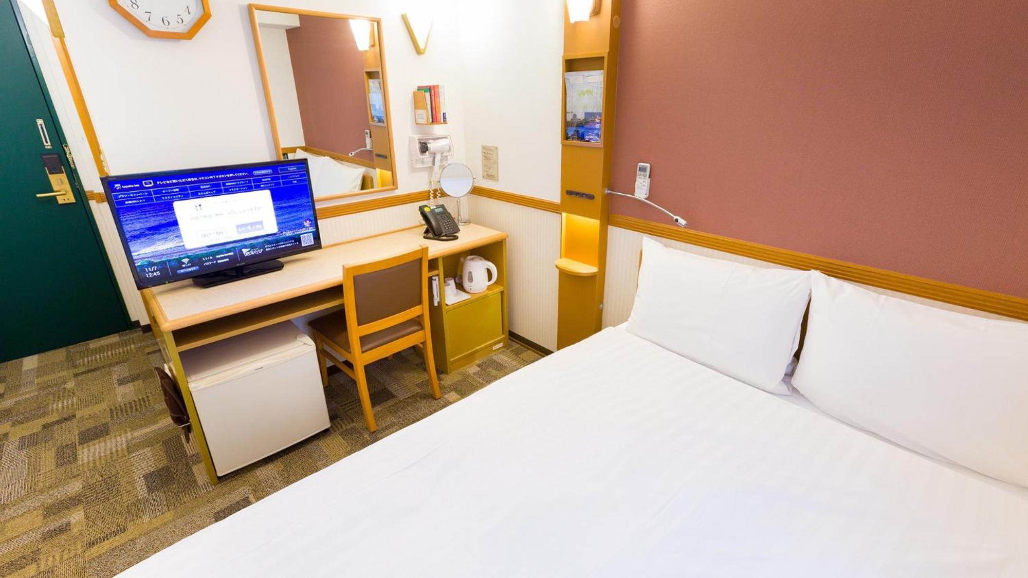 Toyoko Inn Kanazawa-Eki Higashi-Guchi Quarto foto