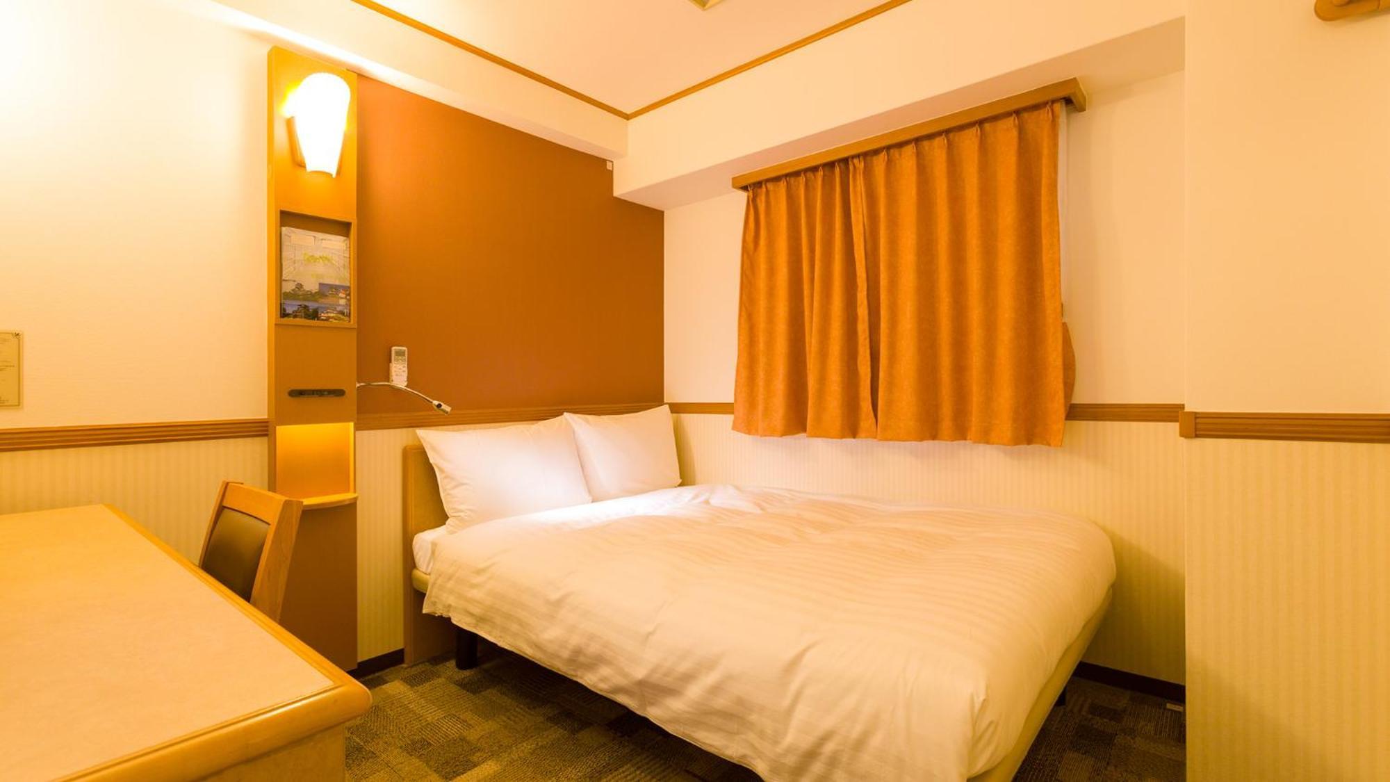 Toyoko Inn Kanazawa-Eki Higashi-Guchi Quarto foto