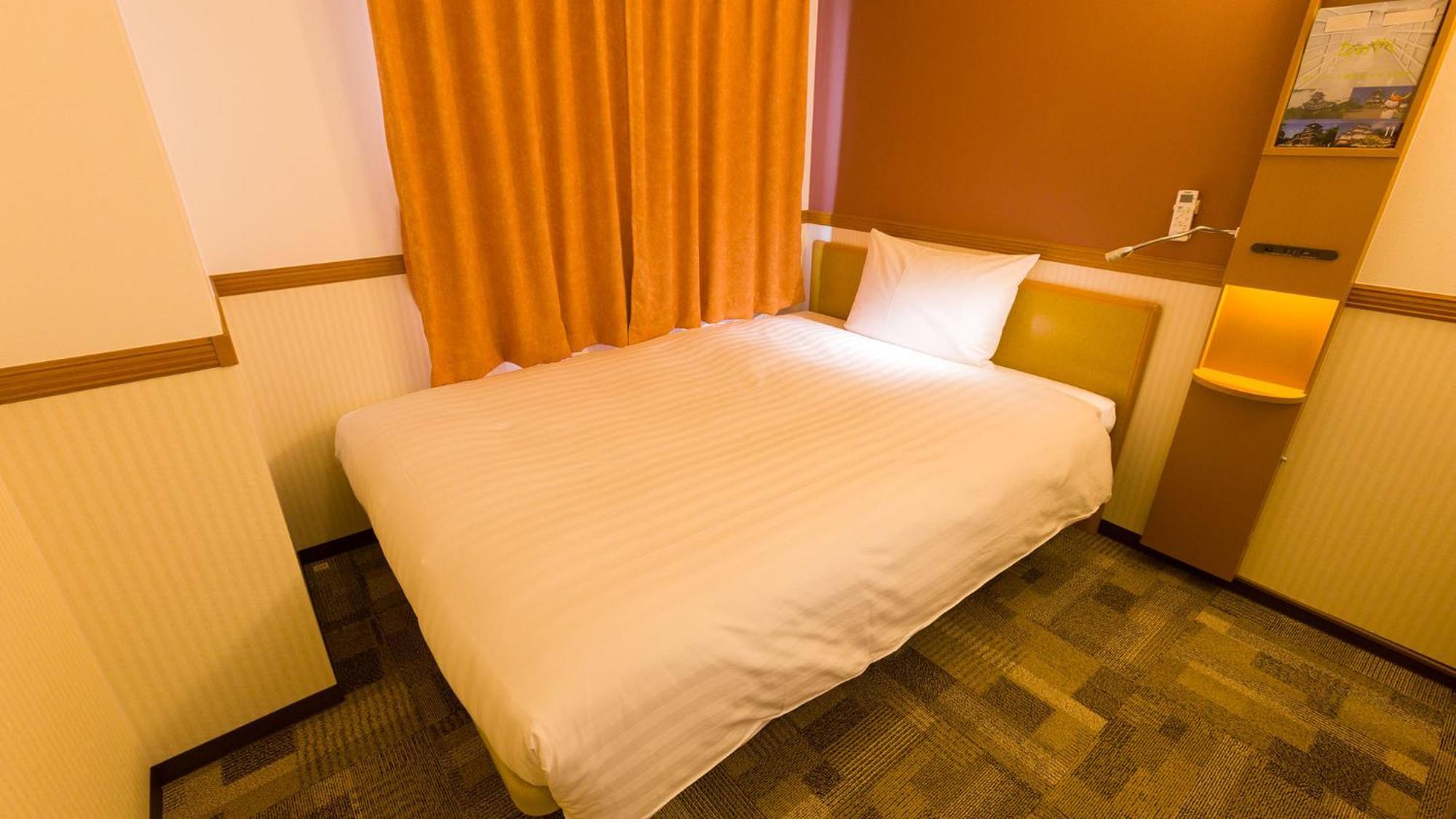 Toyoko Inn Kanazawa-Eki Higashi-Guchi Quarto foto