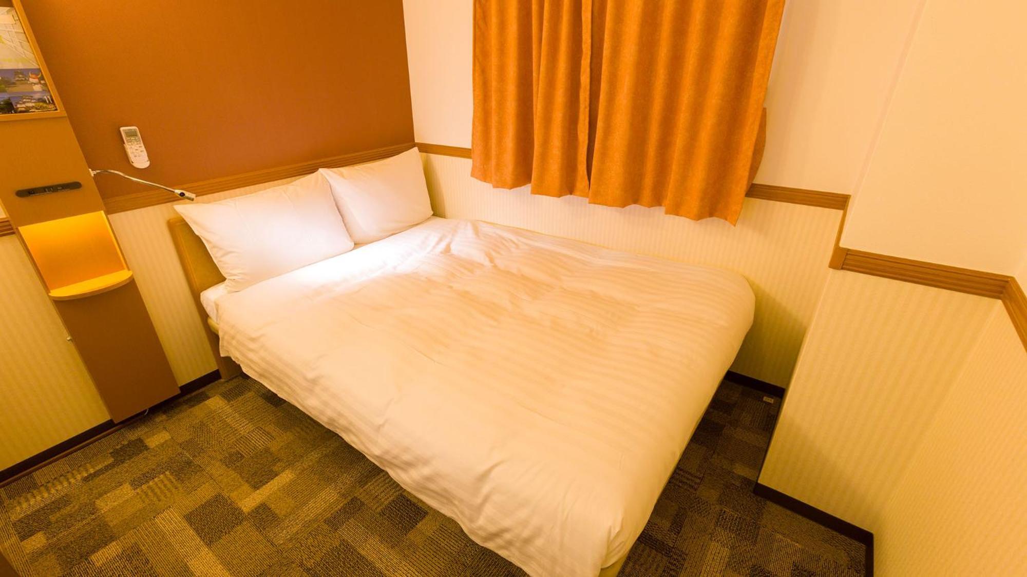 Toyoko Inn Kanazawa-Eki Higashi-Guchi Quarto foto